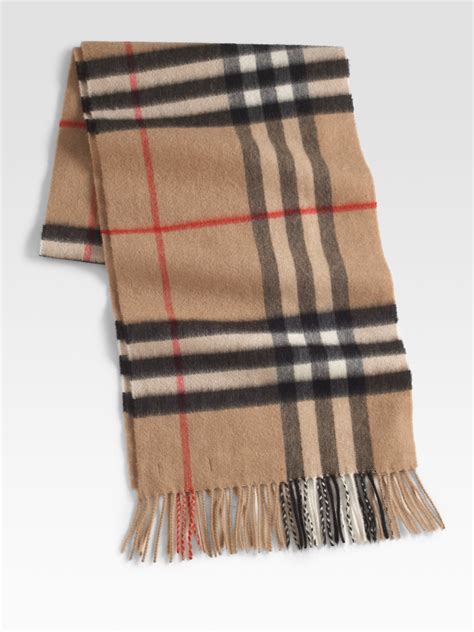 style burberry cashmere scarf|burberry cashmere scarf men.